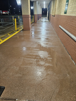 Sidewalk Cleaning And Gum Removal Services in Pensacola FL