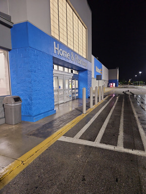 Entrance Concrete Surface Cleaning Service in Pensacola FL