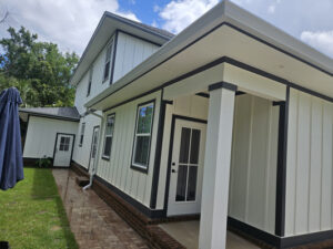 Softwash House And Clean Wood Fence in Pensacola FL
