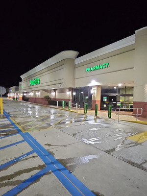 Sidewalk Pressure Cleaning Service in Pensacola FL