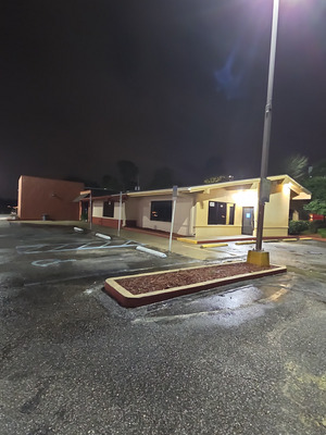 Building Exterior Cleaning And Concrete Wash Service in Pensacola FL