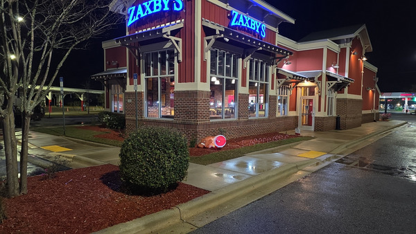 Sidewalk Sanitation And Maintenance For Commercial Establishment in Pensacola FL